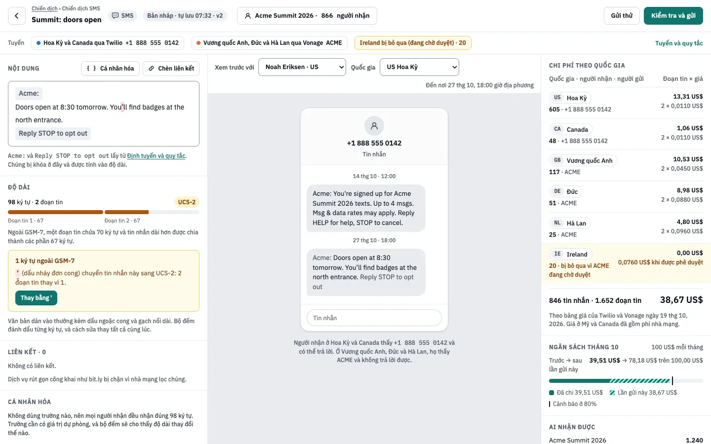 Trình soạn thảo SMS: tin nhắn với tiền tố thương hiệu và câu hủy nhận bị khóa, bộ đếm ký tự và đoạn tin, chi phí ước tính theo quốc gia, và bản xem trước trên điện thoại.